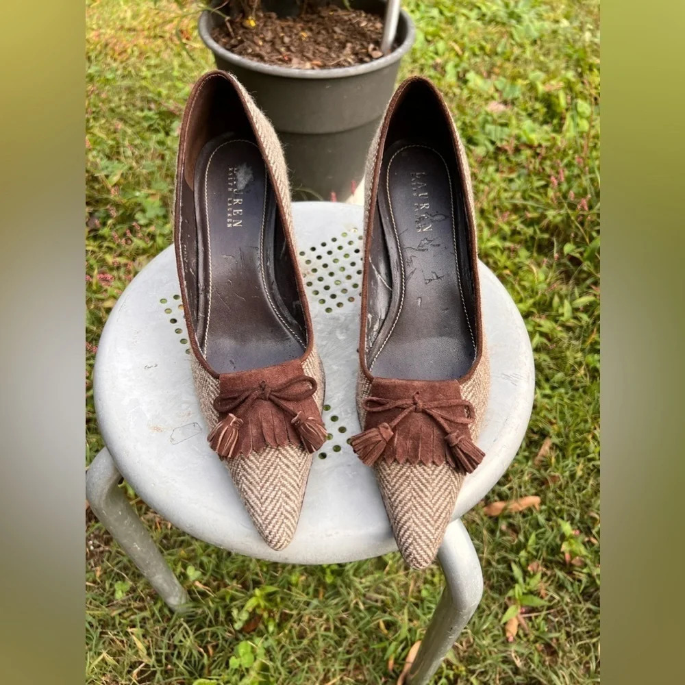 Lauren Ralph Lauren, Stilla, 9B, Brown herringbone cloth 3” heel w/ tassels